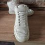 White sneakers, size 6 Image 2