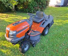 Ride On Lawnmower