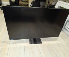 Samsung Viewfinity S7 32 inch UHD Monitor