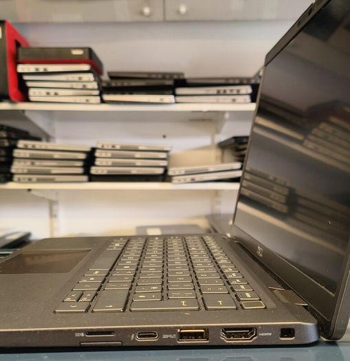 Dell Latitude 7320 - 13.3" Full HD Core i7-1185G7 (11th Gen) 16GB RAM 500GB SSD  Windows 11 Pro