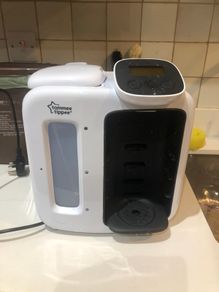 Baby bottle prep machine