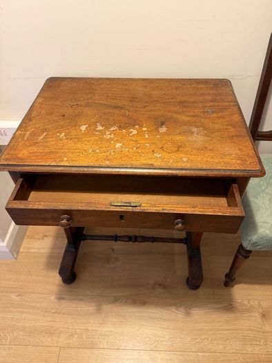Hall table & chair