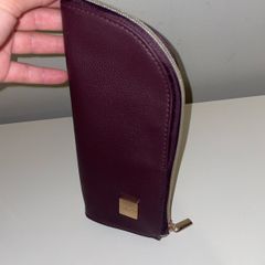 Make-up brush holder