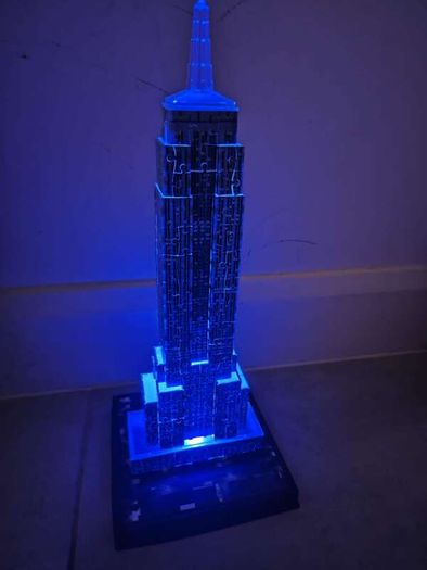 Empire State Building 216 Piece 3D Puzzle With Lights