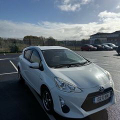Toyota Aqua 2015