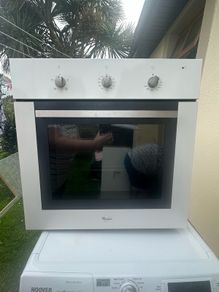 WhirlPool Oven