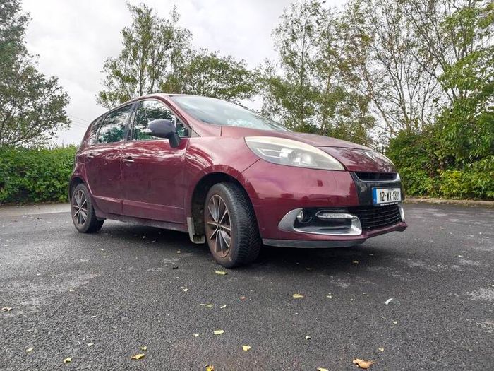 2012 Renault Scenic