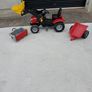 Massey 7226 Outdoor tractor and accessories Image 4
