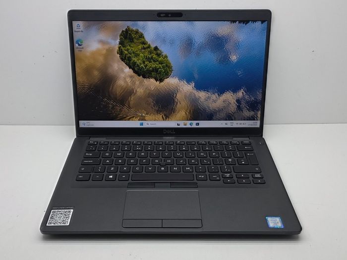 Dell Latitude 5400 - Core i5(8gen)/ 16GB RAM/ Windows 11 Laptop