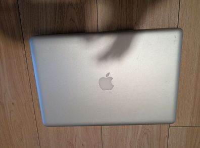 MacBook for parts A1286