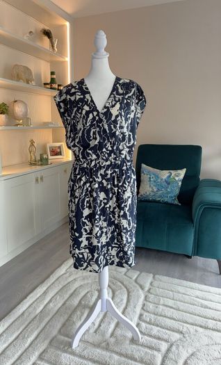 Brand-new Ladies Navy & White Knee Length Dress from ICHI With Pockets & Elastic waist