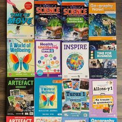 Huge Junior Cycle School Textbook Bundle - Junior Cert Books
