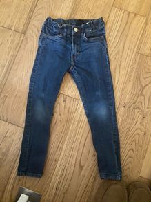 Blue denim kids jeans size 4-5 boy/girl