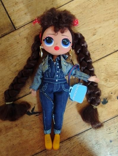 Busy b.b. OMG LOL doll