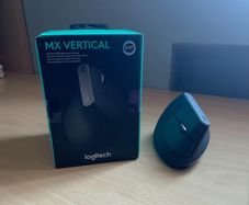 Logitech Lift Vertical Ergonomic Mouse - Graphite
