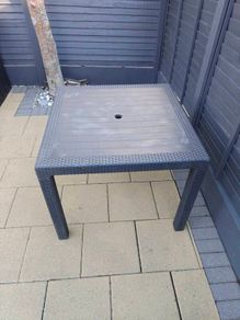 Garden table