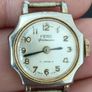 mix of old watches Image 4