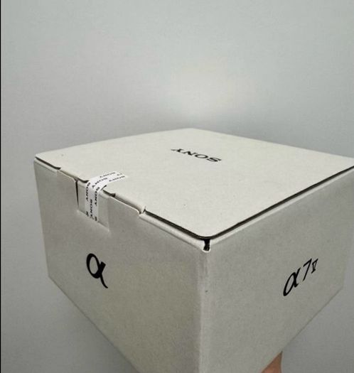 Sony A7 V (A7M5) - Brand New - International Version pre-order
