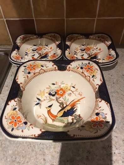 antique dishes