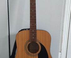Acoustic guitar Fender