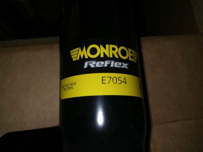 VW Seat Skoda Audi FRONT Shock Absorbers 50mm