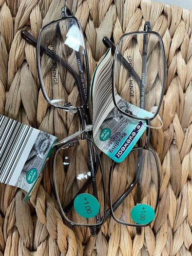 reading glasses +1.00 Brand new