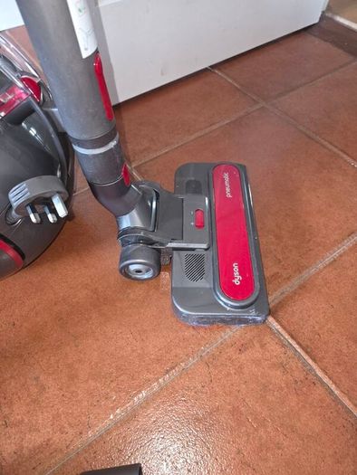 Dyson Cinetic Big Ball Animal 2 vacuum cleaner