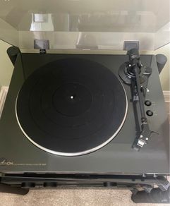 Denon DP-300F fully automatic Turntable like new Boxed pristine condition