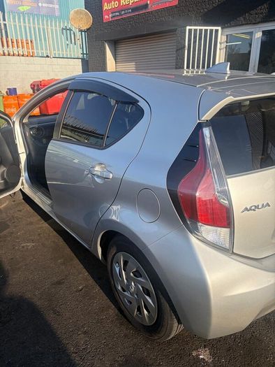 Automatic Toyota Aqua