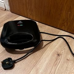 Sandwich toaster