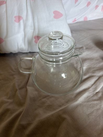 glass teapot