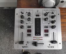 Sound mixer Beringer VMX100 pro, Dell 4100mp Projector