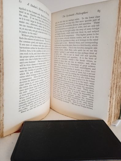 A Student's History of Philisophy by Arthur Kenyon Rogers (GT896)