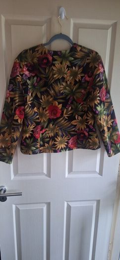 Womens Vibrant Botanical Print Tailored Jacket