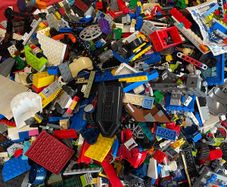 Lego over 13 kg of loose Lego