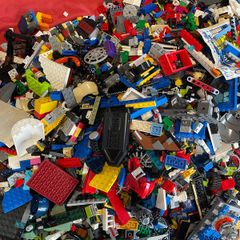 Lego over 13 kg of loose Lego