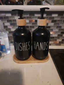 dishes and hands soap set