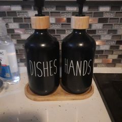dishes and hands soap set