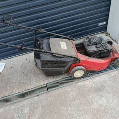 Push Lawnmower