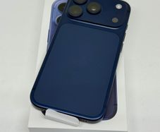 iPhone 17 Pro 256GB  Deep Blue