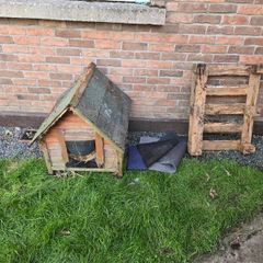 Free kennel