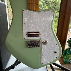 lindo Rosetta guitar