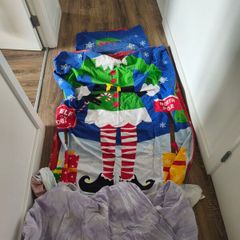 Kids Single Christmas "Elf Dress-Up" Duvet Cover Set with Matching Fitted Sheet