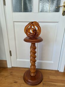 Wooden Plant/Ornament Stand.