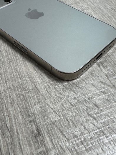 iPhone 16 Pro 256GB Unlocked Natural Titanium | 100% Battery