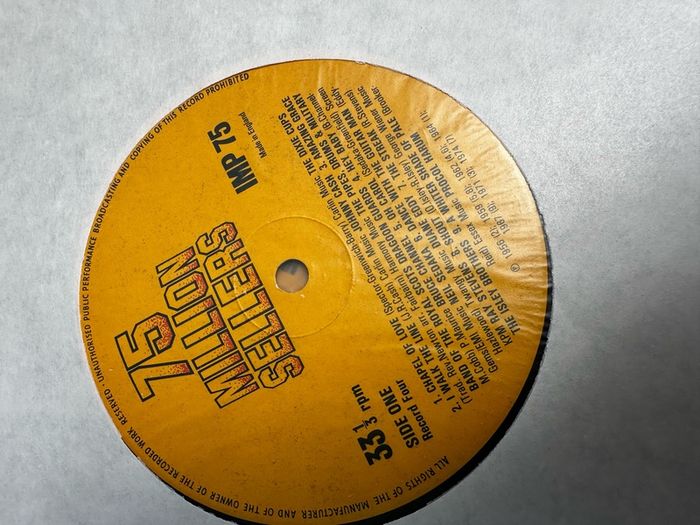 4 record box set. 75 million sellers in vg+ condition. Elton John Otis redding T rex David Essex the Riggs plus many more. See pictures