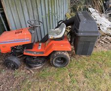 Husqvarna ride on lawnmower