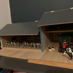 Timber toy farm building