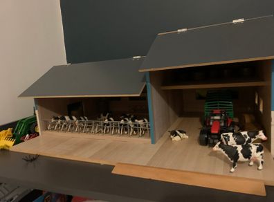 Timber toy farm building