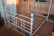 Really Sturdy White Metal 4Ft 6 Double Bed Frame - Can Deliver